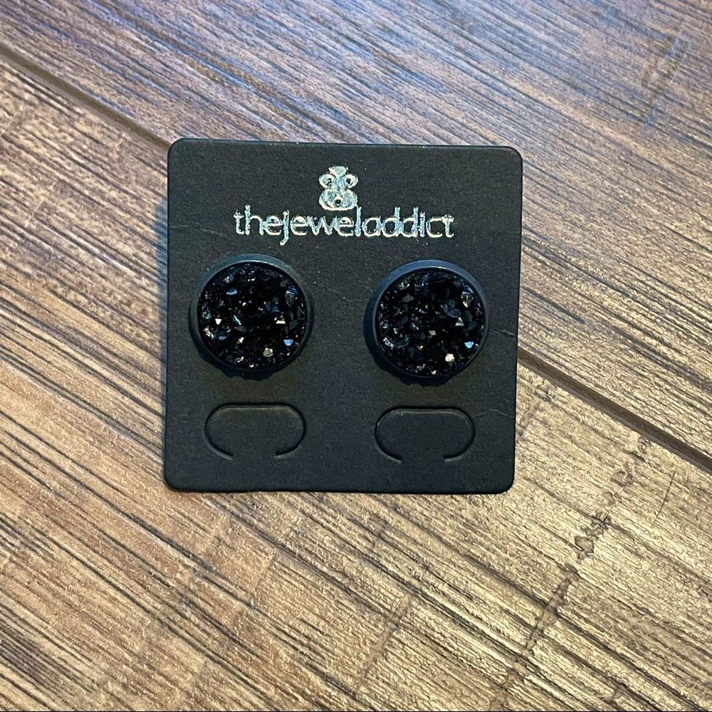 Druzy Stud Earrings Set Black with Backing. Handmade. NWT